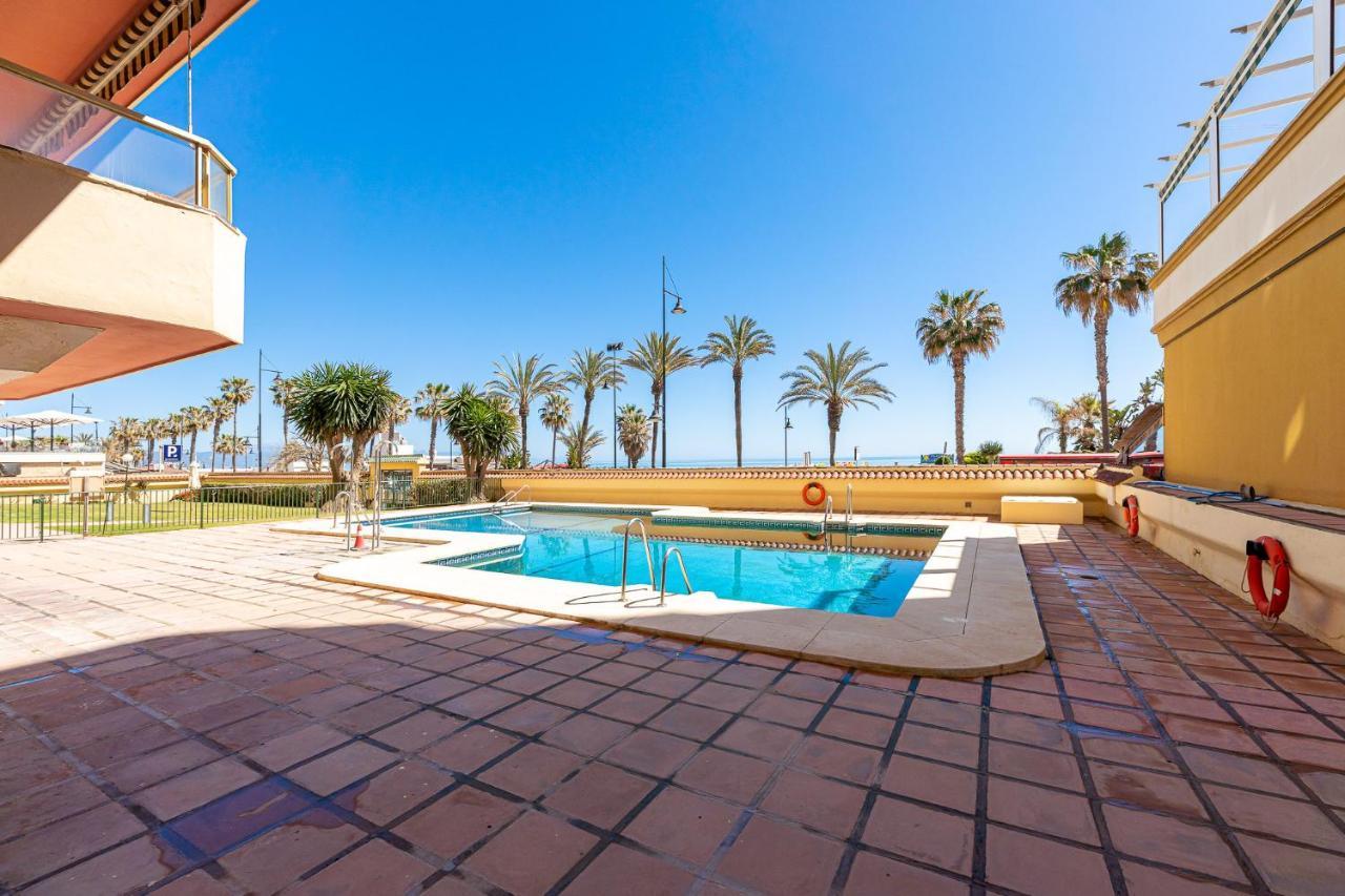 797 Holiday Rentals - Amplio Piso Con Terraza En Primera Linea De Playa Torremolinos Exterior foto